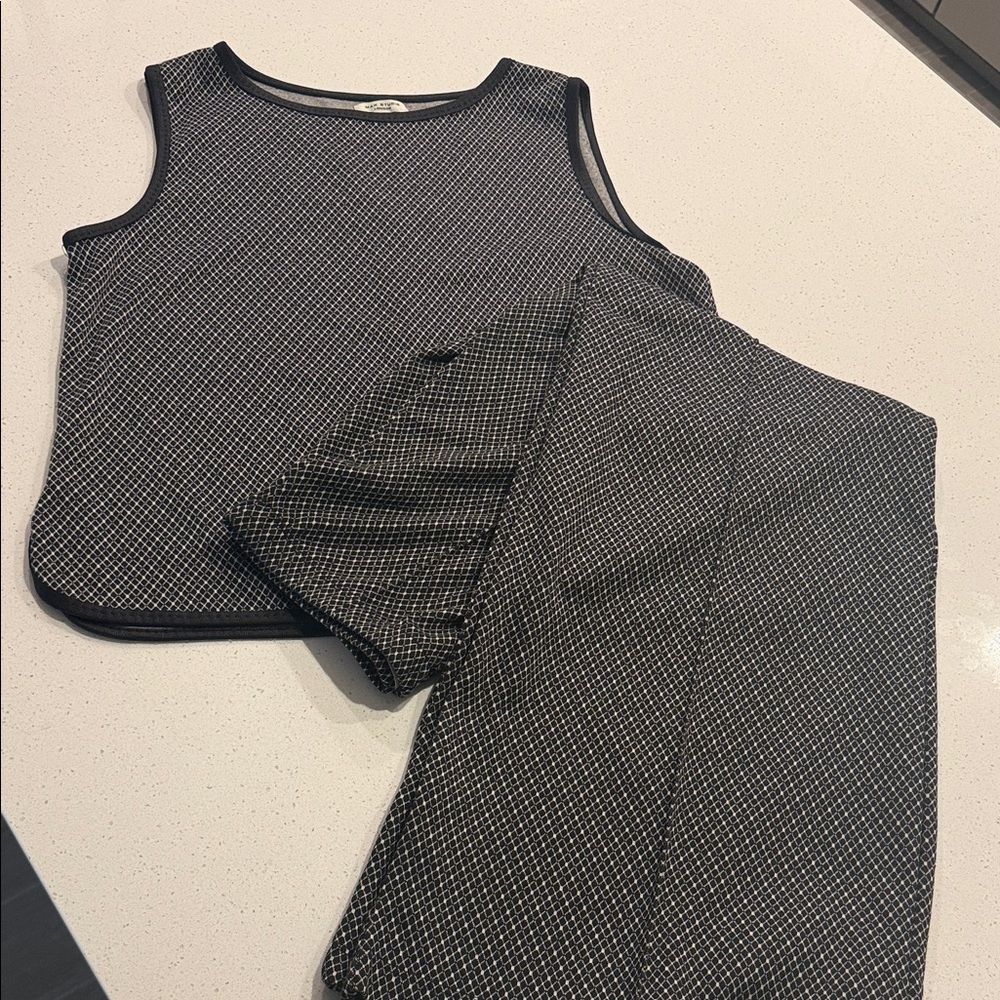 Max Studio Black and White Tank Top